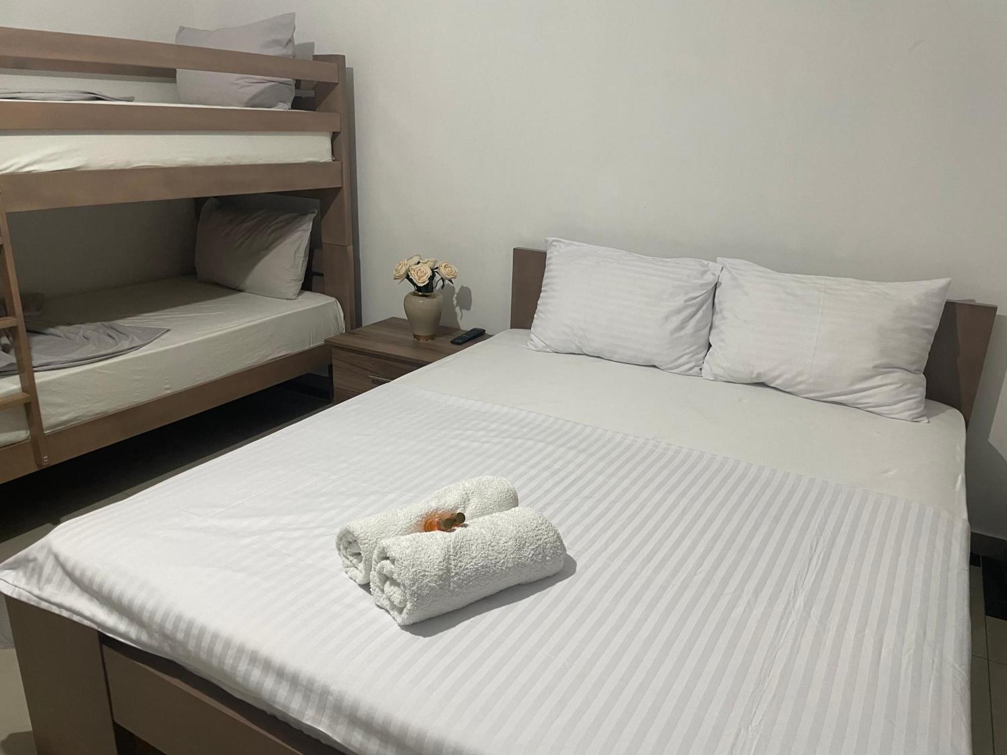 Hotel Majestic ستروغا المظهر الخارجي الصورة