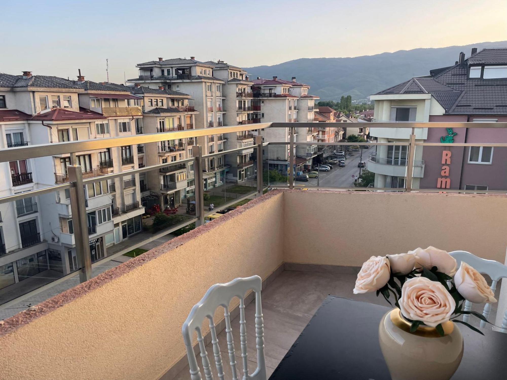 Hotel Majestic ستروغا المظهر الخارجي الصورة