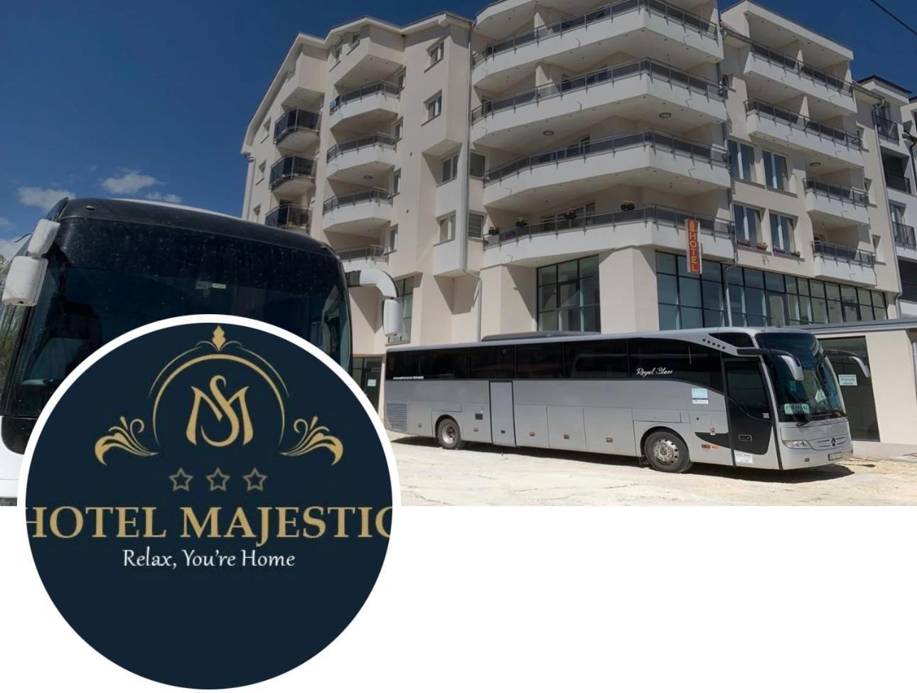 Hotel Majestic ستروغا المظهر الخارجي الصورة