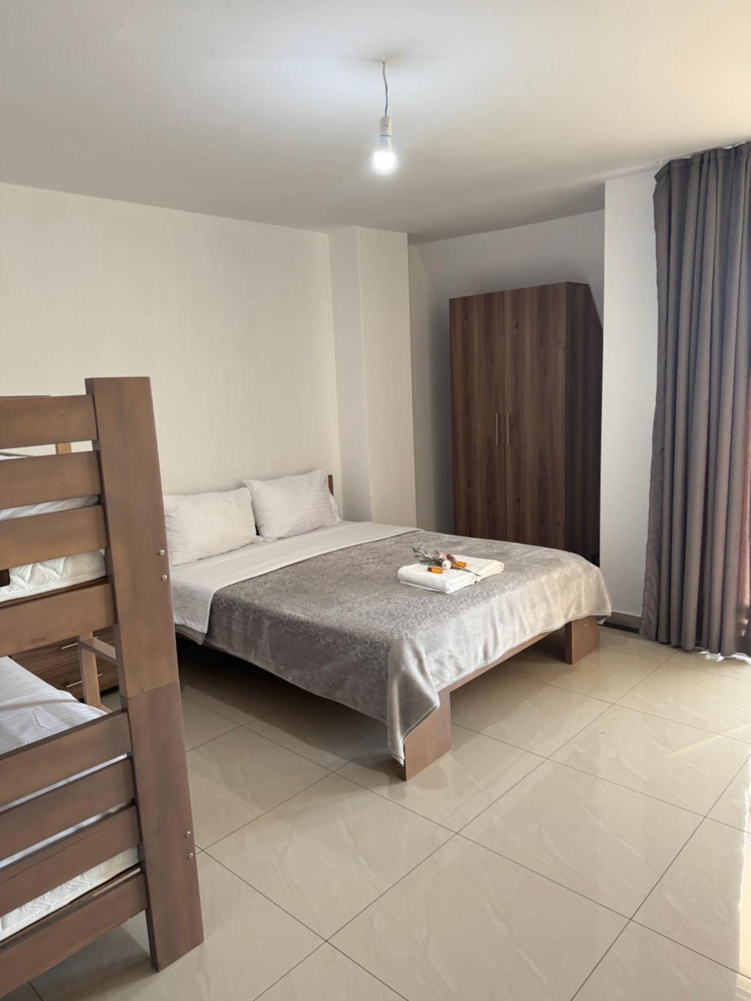 Hotel Majestic ستروغا المظهر الخارجي الصورة