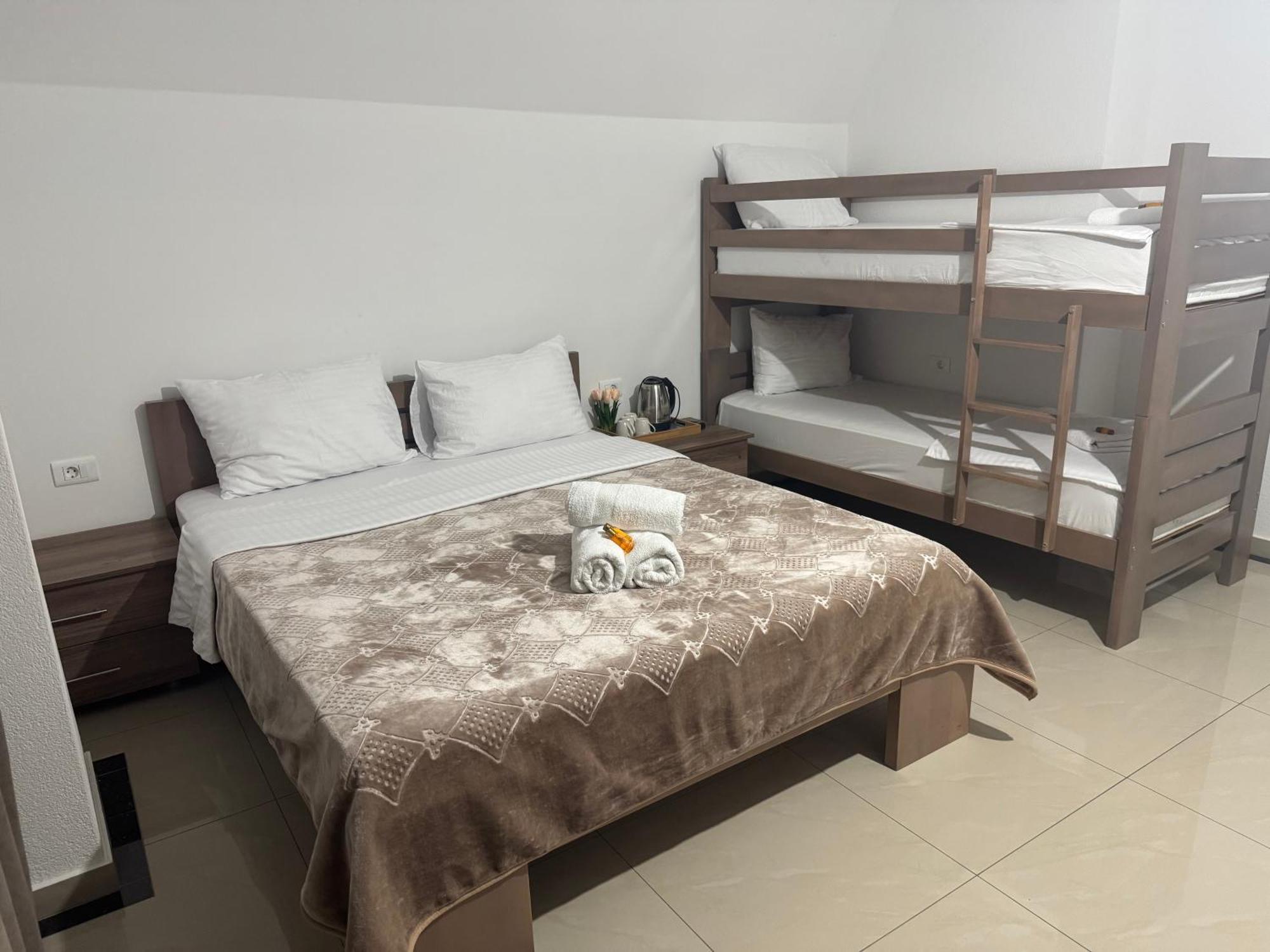 Hotel Majestic ستروغا المظهر الخارجي الصورة